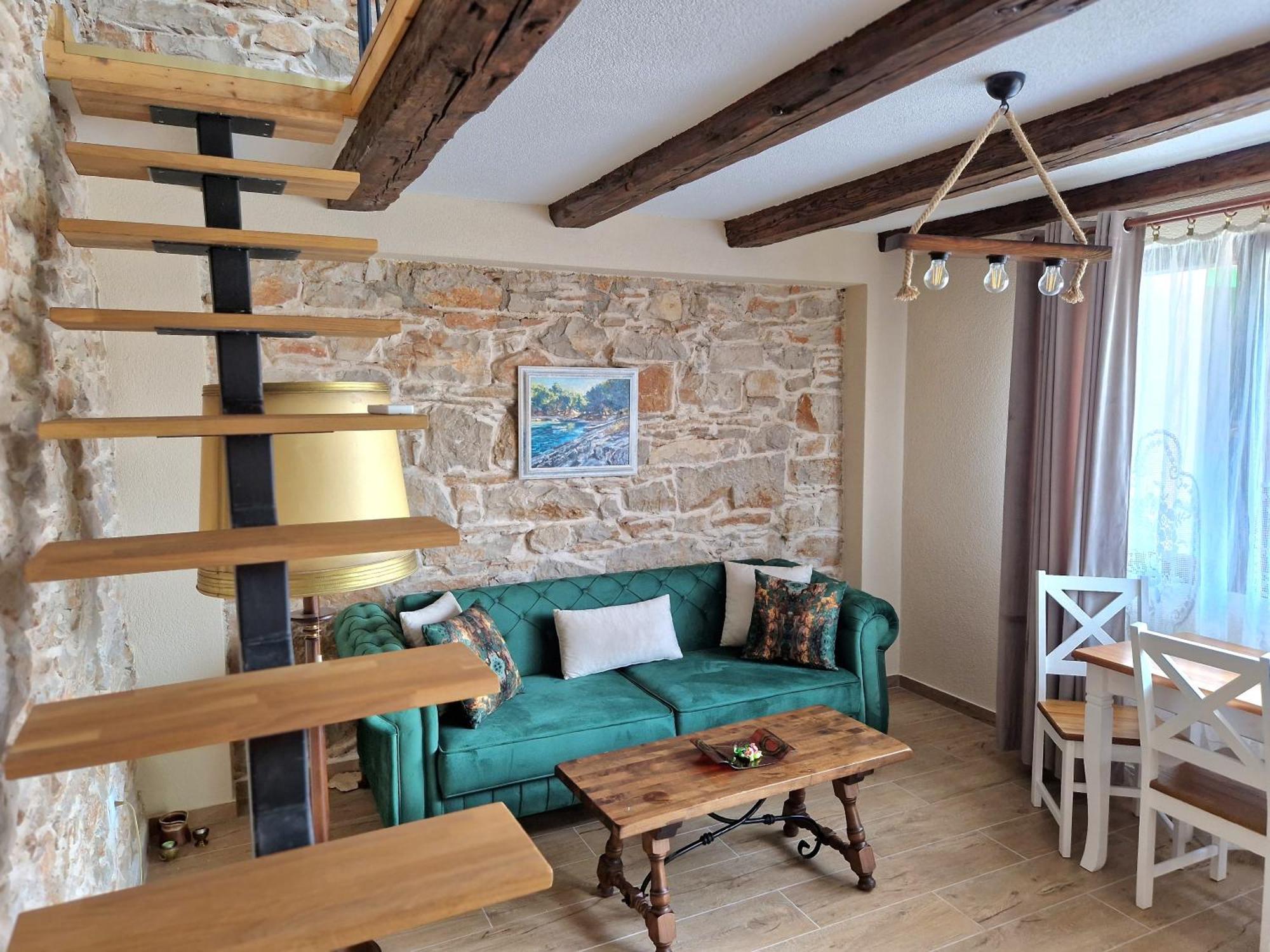 Apartments Sena Pula Exterior photo
